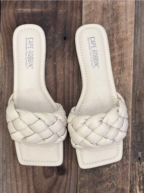 Cape Robbin Cream Braided Slide Sandals